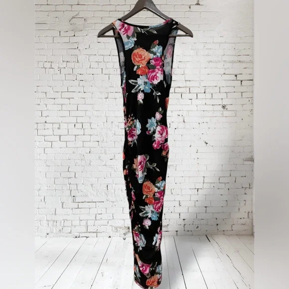 Fitted long floral dress - Picture 2 of 2